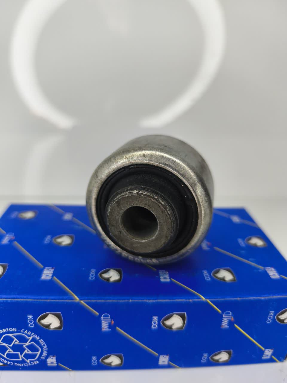 بوش طبق گرد۲۰۶ ایساکوئی