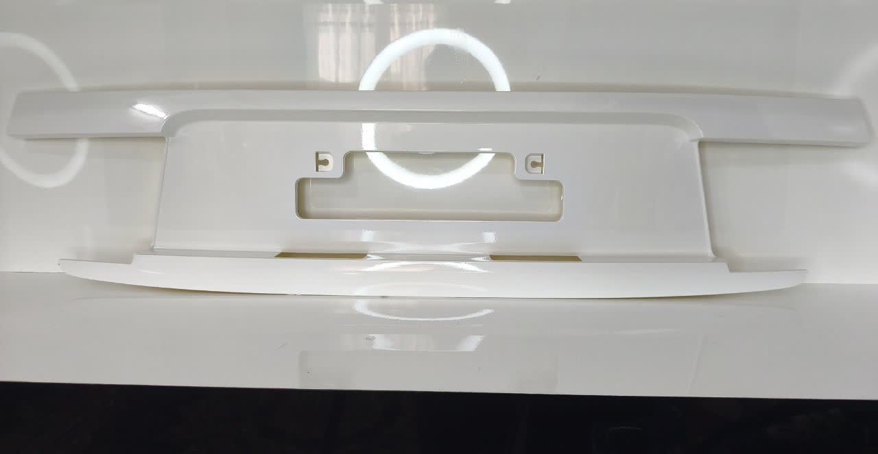 قاب زیرپلاک سمند سفید LX