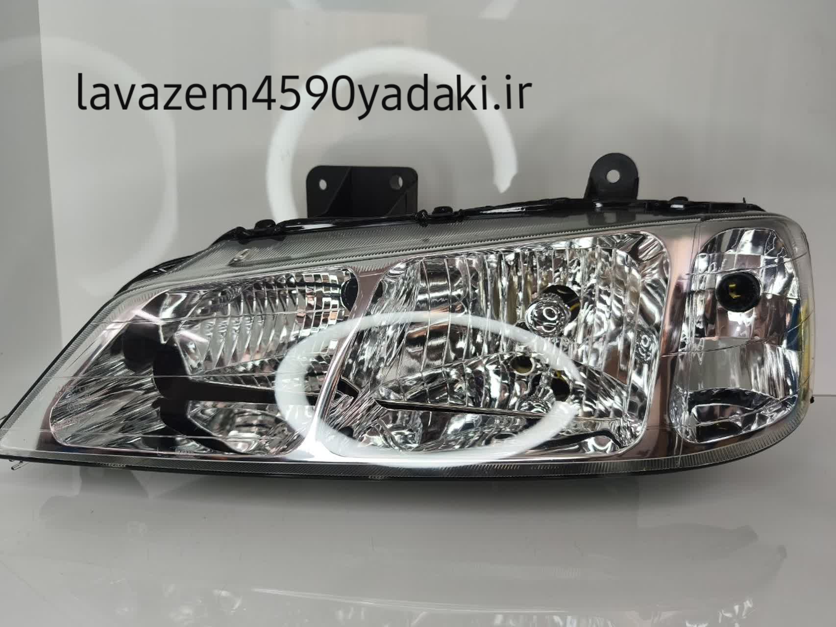 چراغ جلوچپ پارس .بدون موتور و بدون لامپ.هوزینگ مشکی ایساکو شرکتی